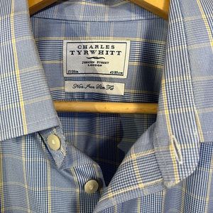 Charles Thwart Dress shirt great condition!!